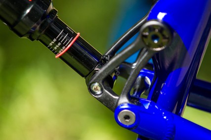 Bearing Mount-Montage bei den Rock Shox Dämfpern.