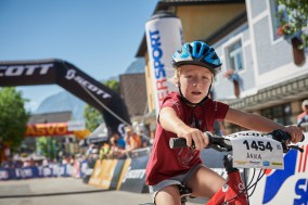 Scott Junior Trophy 2016