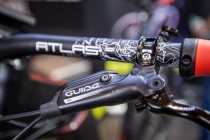SRAM Guide RE 