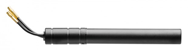 Zwei Kabel gehen aus der Batterie direkt zum Schaltwerk und zum Umwerfer, welcher als Schaltzentrale fungiert. Die Batterie muss zum Laden nicht ausgebaut werden, ein Ladezyklus soll ca. 1,5 Stunden in Anspruch nehmen.