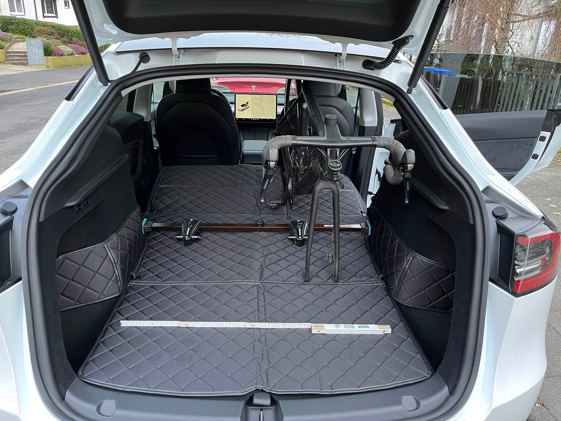 Maximale Kofferraum Größe Model Y - Tesla Model Y - TFF Forum - Tesla  Fahrer & Freunde